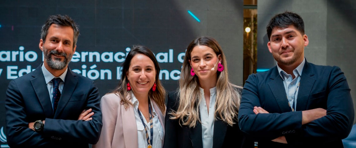 Equipo del Educación Financiera.